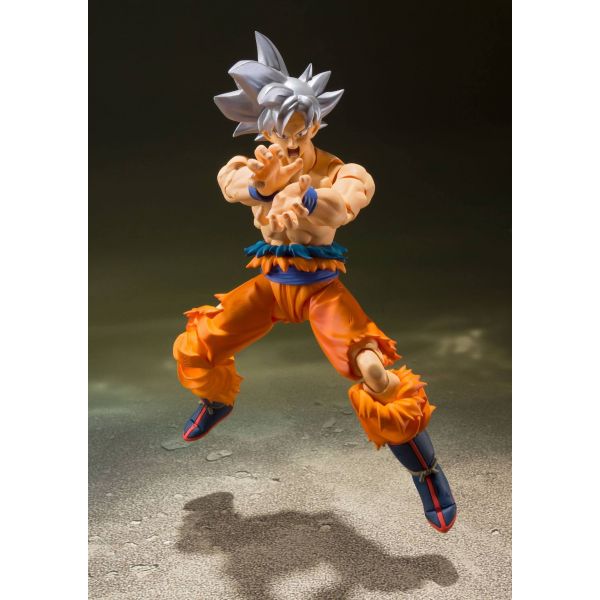 S.H. Figuarts Son Goku Ultra Instinct (Dragon Ball Super) Image