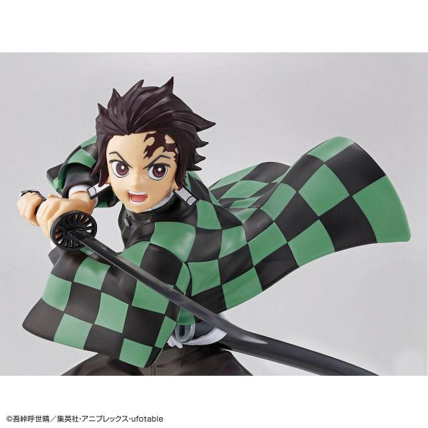 Tanjiro Kamado - Model Kit (Demon Slayer: Kimetsu no Yaiba) Image