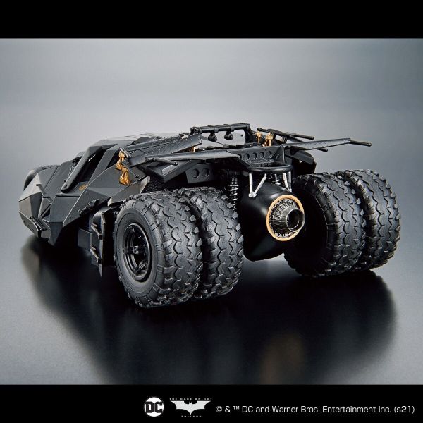 Batmobile 1/35 Scale Model Kit (Batman Begins Ver.): Kikatek UK