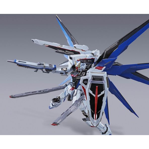 METAL BUILD Freedom Gundam Concept 2 (Mobile Suit Gundam SEED) Image