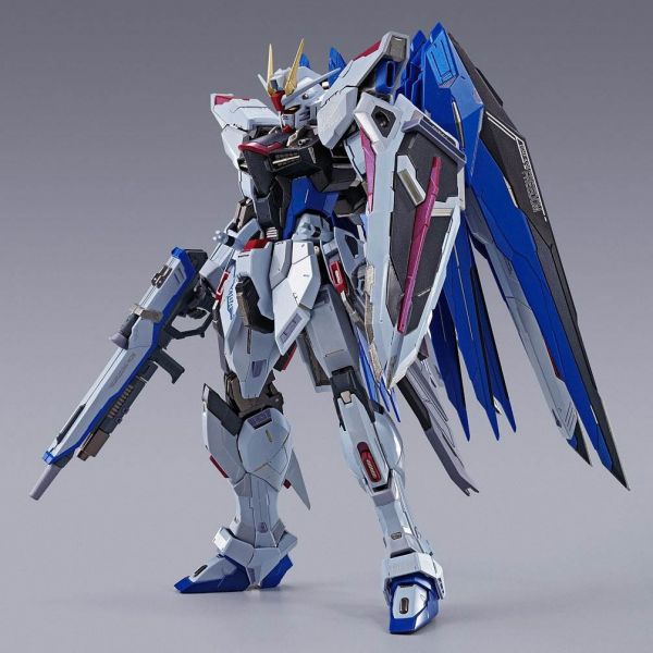 METAL BUILD Freedom Gundam Concept 2 (Mobile Suit Gundam SEED) Image