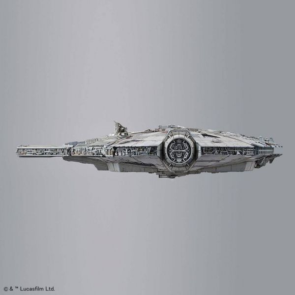 Millennium Falcon Model Kit (Star Wars Episode VII: The Force Awakens) Image