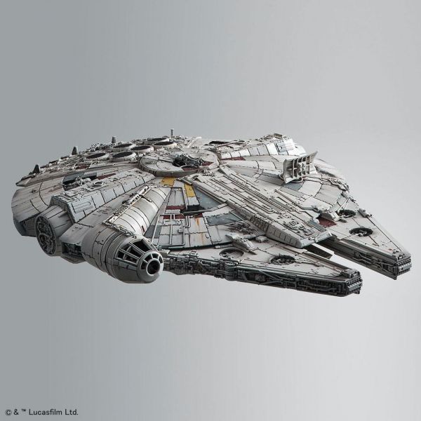 Millennium Falcon Model Kit (Star Wars Episode VII: The Force Awakens) Image