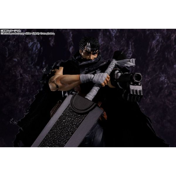 S.H. Figuarts Guts (Berserker Armor) (Berserk) Image