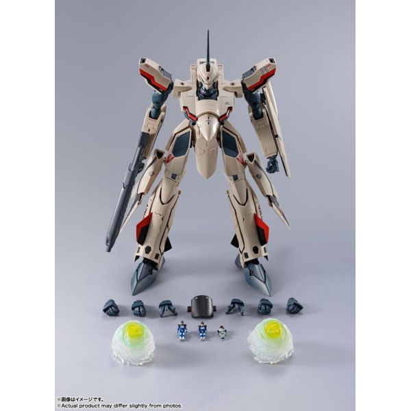 DX Chogokin YF-19 Excalibur (Isamu Alva Dyson Use) Action Figure (Macross Frontier) Image