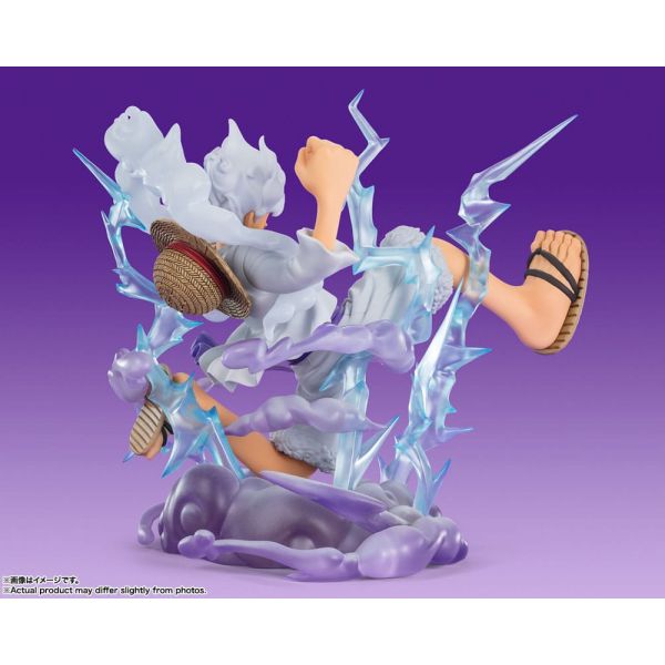 FiguartsZERO Monkey D. Luffy -Gear 5 Giant- (One Piece) Image