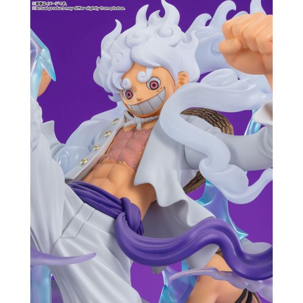 FiguartsZERO Monkey D. Luffy -Gear 5 Giant- (One Piece) Image