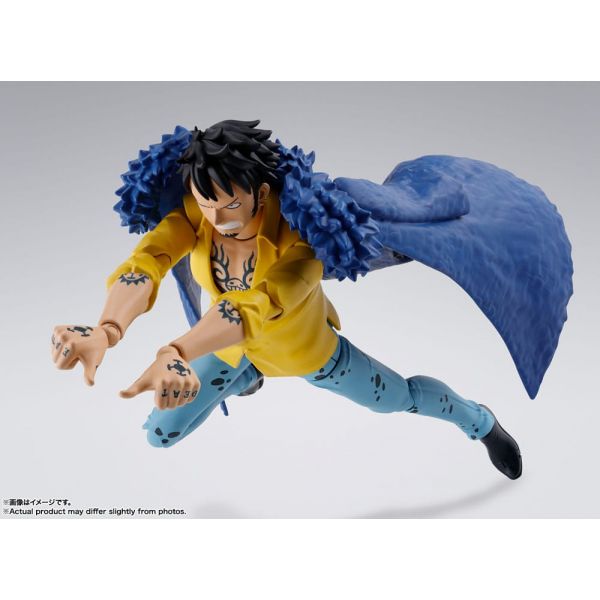 S.H. Figuarts Trafalgar Law -The Raid on Onigashima- (One Piece) Image