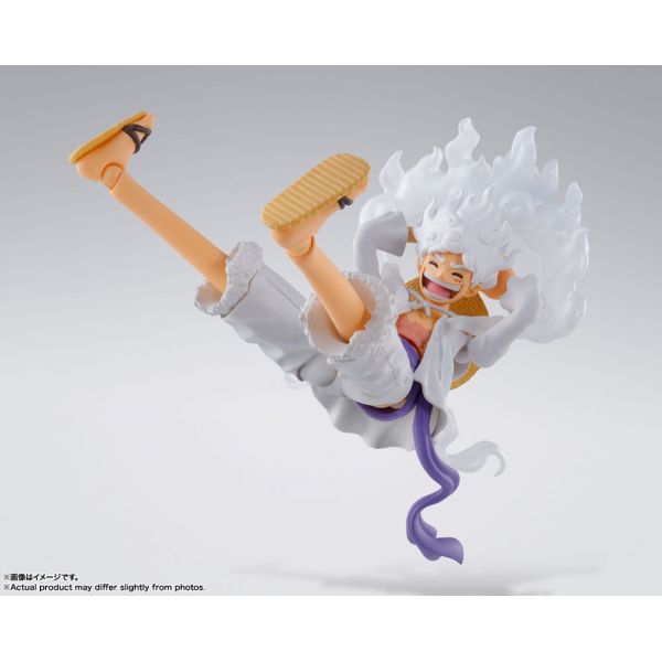 S.H. Figuarts Monkey D. Luffy GEAR 5 (One Piece) Image