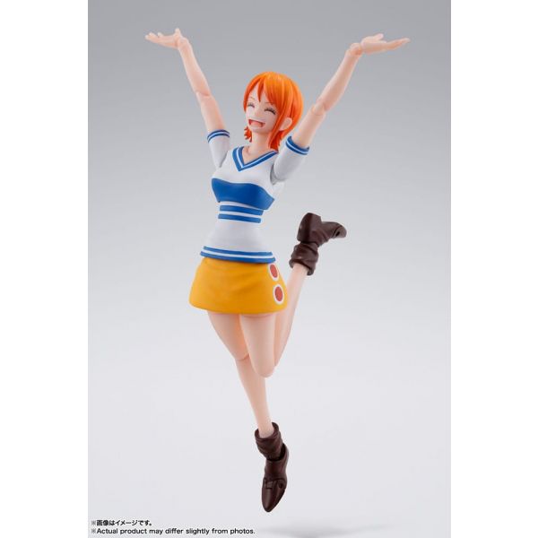 S.H. Figuarts Nami -Romance Dawn- (One Piece) Image