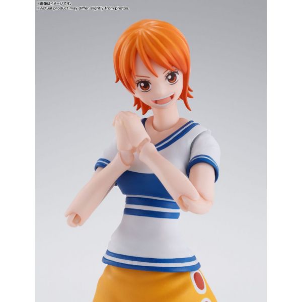 S.H. Figuarts Nami -Romance Dawn- (One Piece) Image