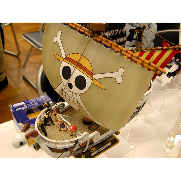 Going Merry Model Kit (One Piece) Image