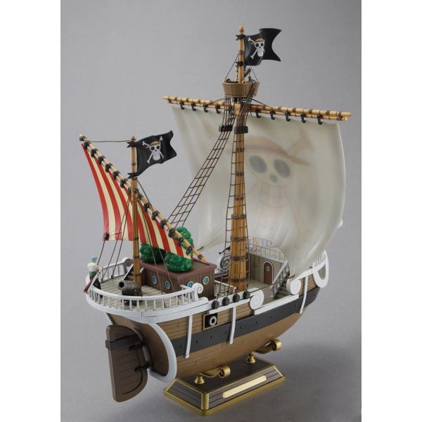 Going Merry Model Kit (One Piece) Image