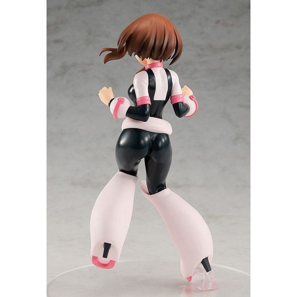 ochako uraraka statue