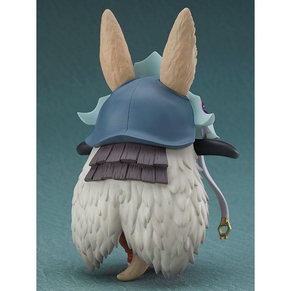 Is it just me or is Nanachi about 10x cuter in the Manga? : r/MadeInAbyss