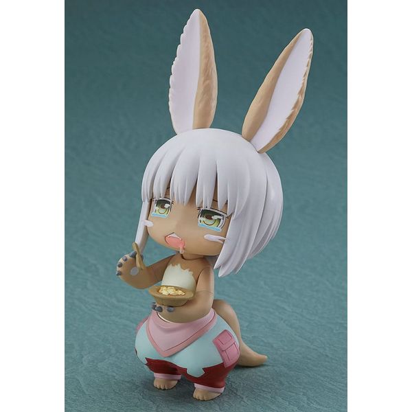 Is it just me or is Nanachi about 10x cuter in the Manga? : r/MadeInAbyss