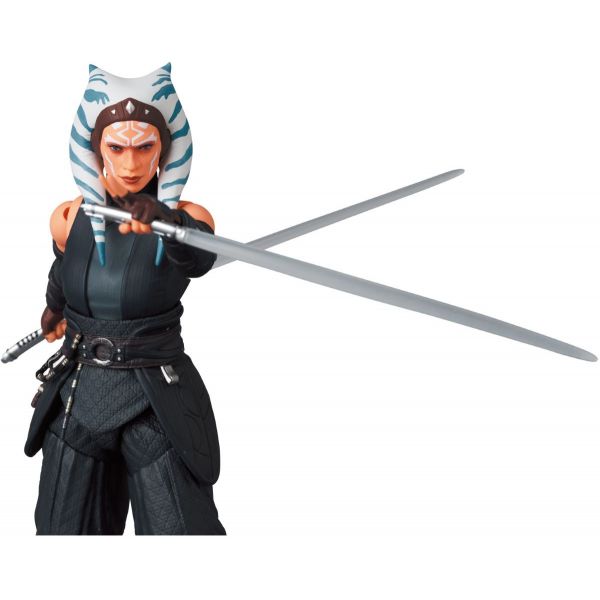 MAFEX Ahsoka Tano (The Mandalorian Ver.) Image