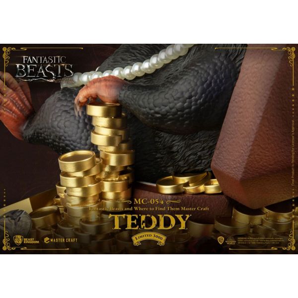 Master Craft Teddy Statue (Fantastic Beasts) Image