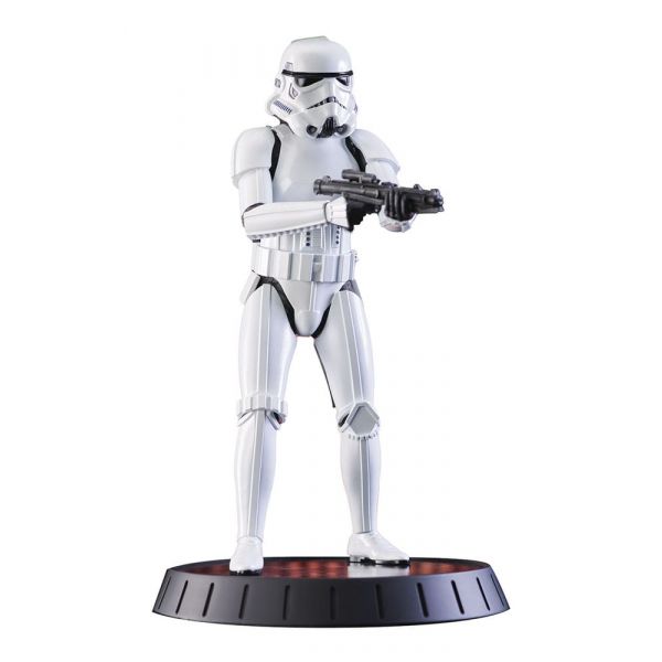 Milestones Luke Skywalker Stormtrooper Disguise Statue (Star Wars Episode IV) Image