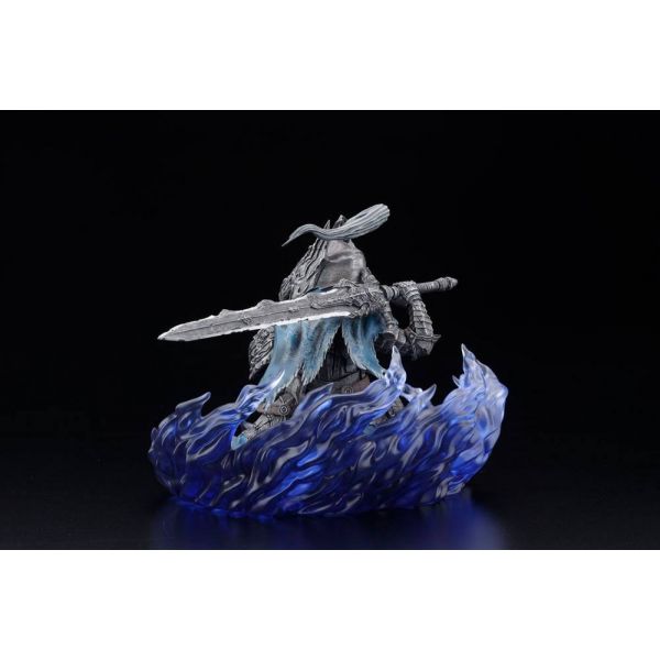 Q Collection Artorias of the Abyss Limited Edition Statue (Dark Souls) Image