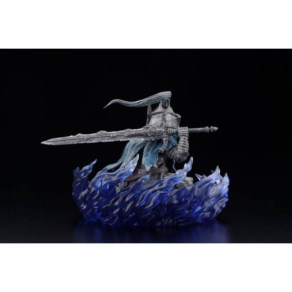 Q Collection Artorias of the Abyss Limited Edition Statue (Dark Souls) Image