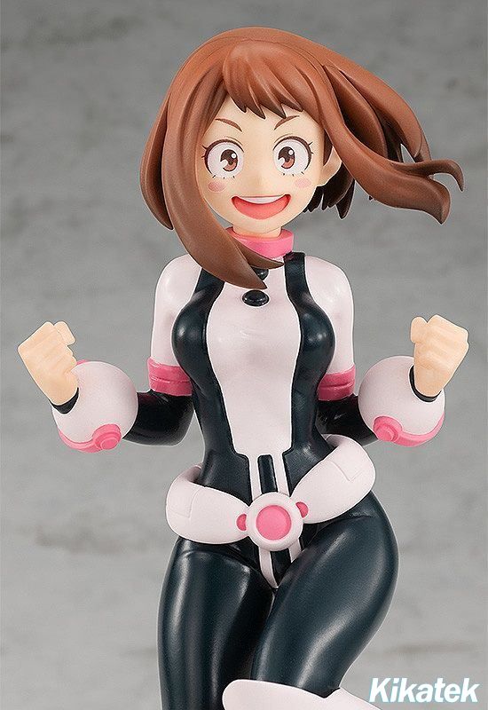 ochako uraraka statue