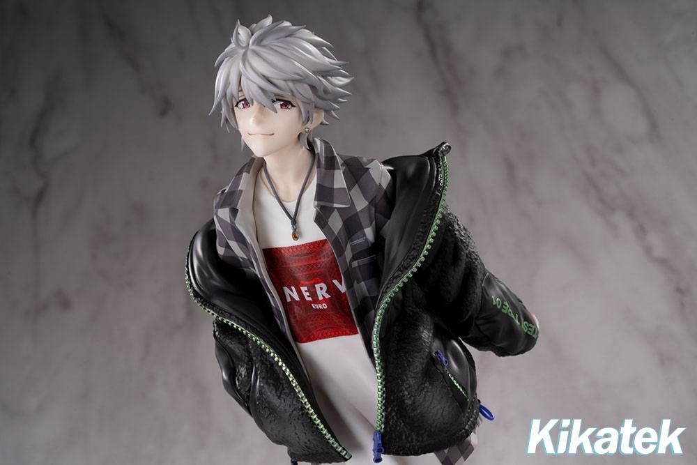 kaworu statue